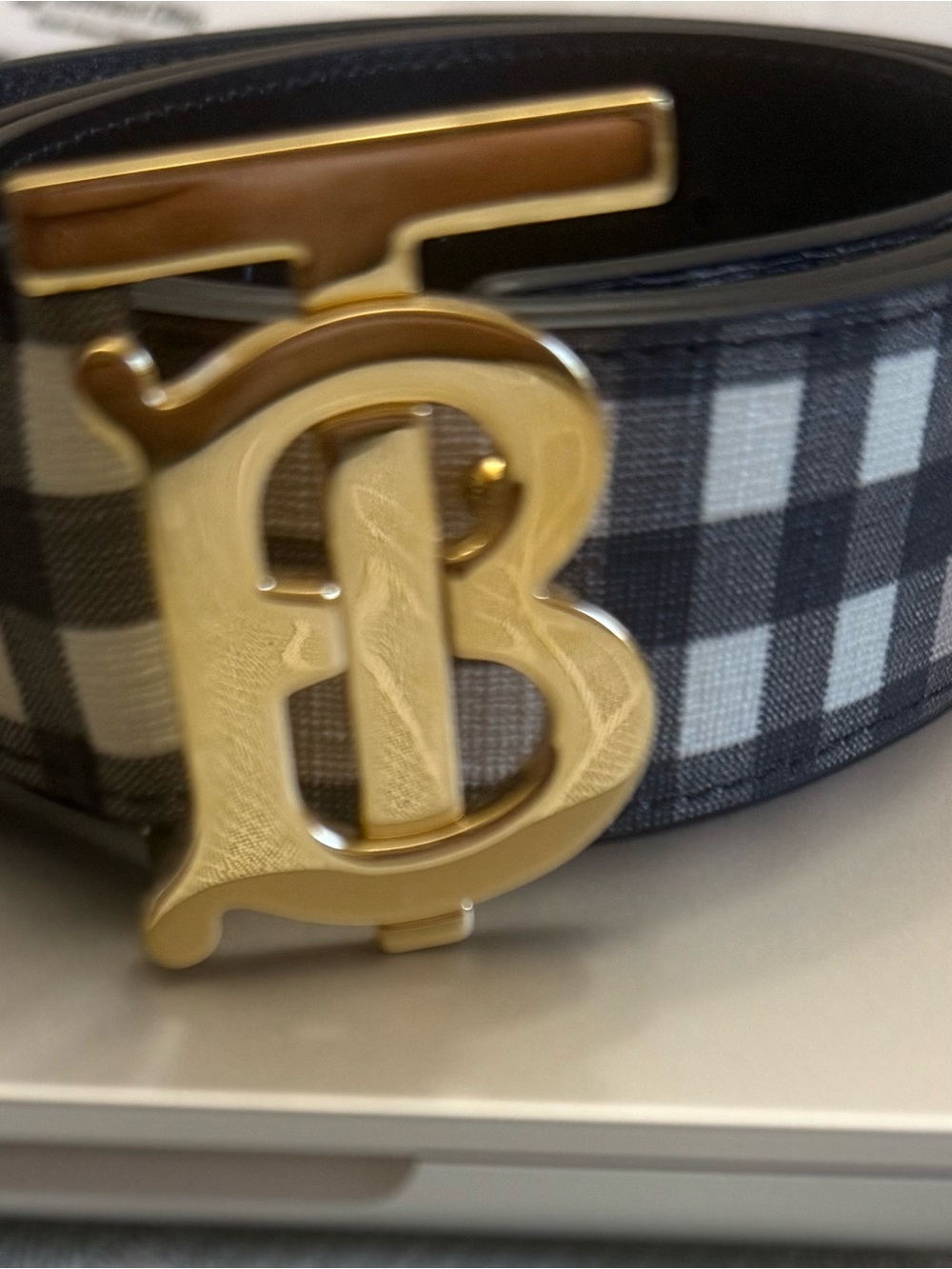 Authentic rarely worn Burberry Vintage Plaid belt